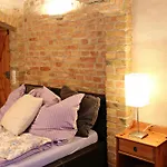 Potsdamapart * Potsdam